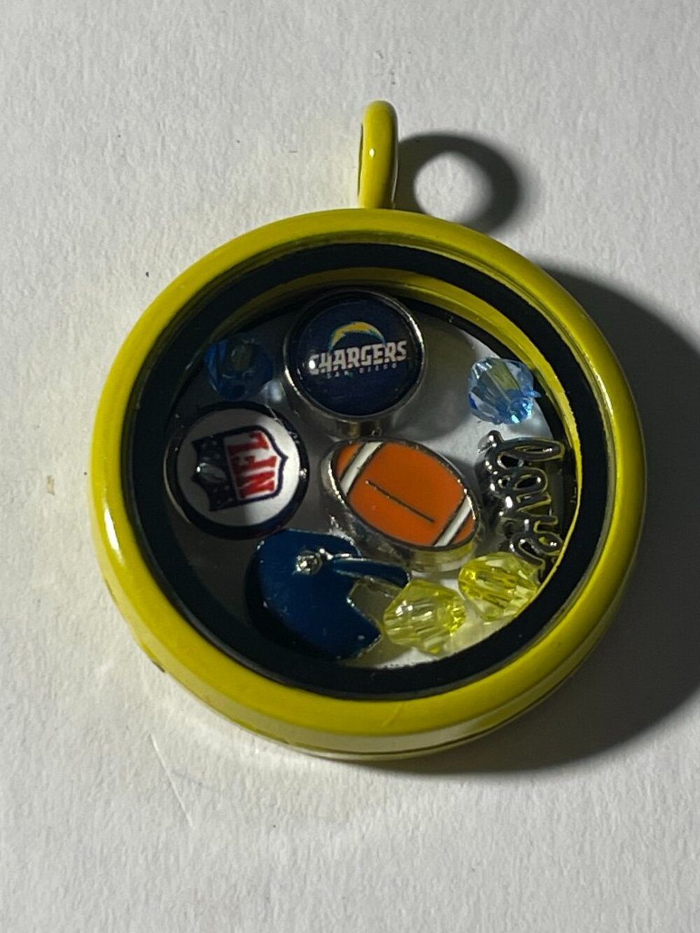 Los Angeles Chargers NFL Memory Charm Locket w/ 22 IN chain NEW